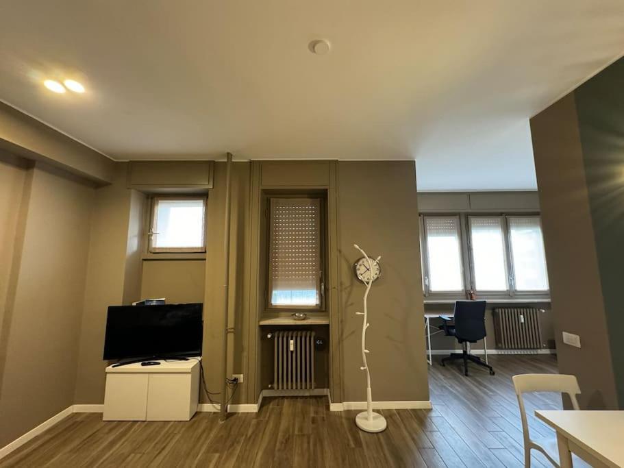 Dolce Repubblica Apartment Milan Bagian luar foto
